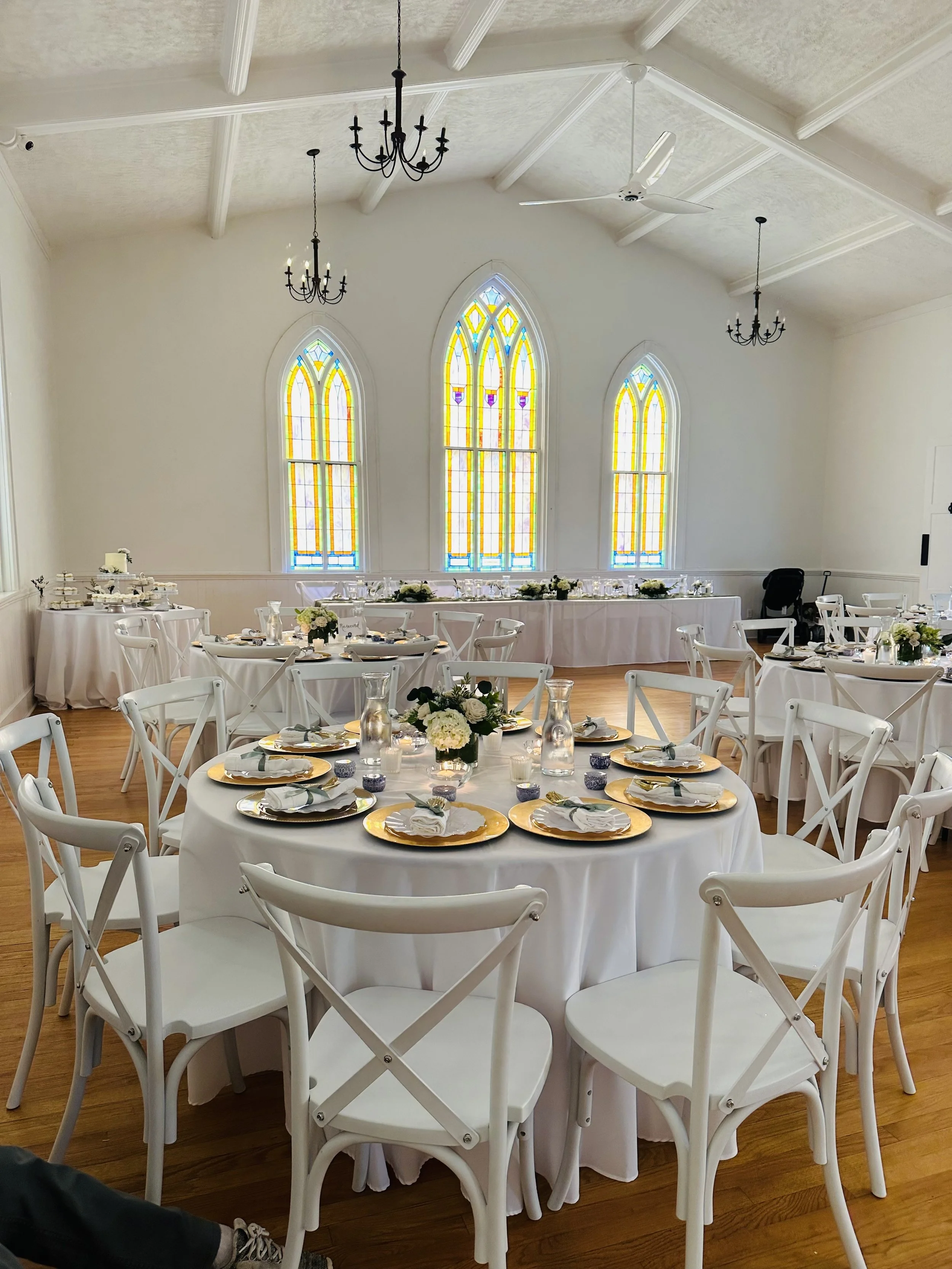 Balloon garland and event decoration by The Party Project - Chattanooga, TN