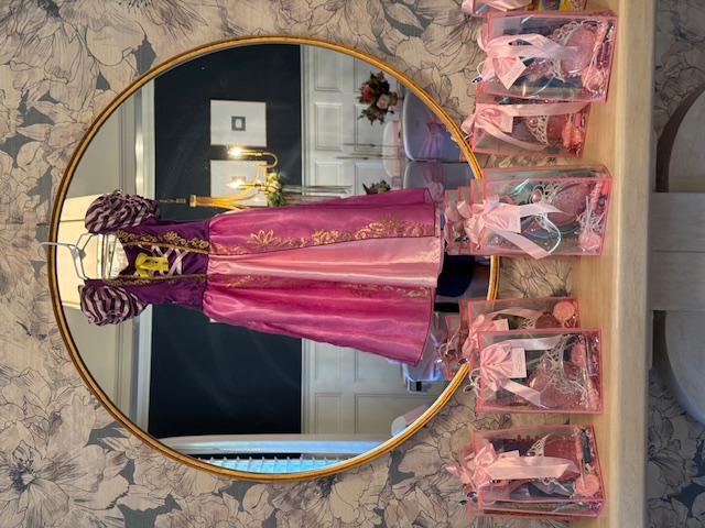 Balloon garland and event decoration by The Party Project - Chattanooga, TN